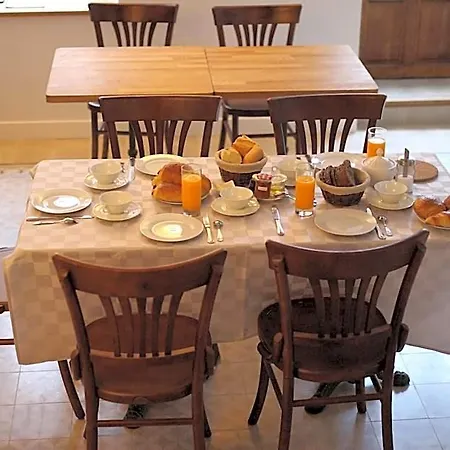 Orangerie Saint Martin Bed & Breakfast 3*